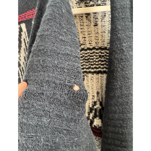 A&F Wool Blend Aztec Shawl Neck Oversized Cardigan *Flaw Southwestern Cozy M - Picture 3 of 10